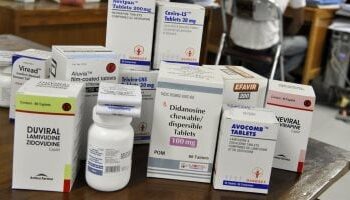 وزارة الصحة..تضم 3 عيادات لخدمة  «دواؤك لحد باب بيتك» لتوصيل العلاج الشهري لمرضى الأمراض المزمنة