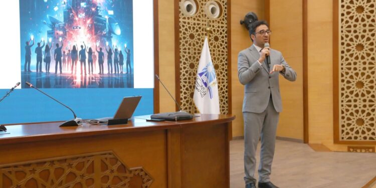 أستاذ بجامعة الأزهر:  القضية الفلسطينية تمثل أنموذجًا واضحًا لصراع السرديات في العصر الرقمي