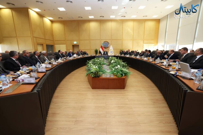 وزير النقل يعلن تحقيق 14.3 مليار جنيه أرباحًا ويقود خطة شاملة لتحديث أسطول النقل البحري والبري