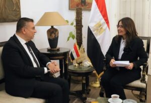 وزيرة الثقافة تتناقش مع عمرو الليثي حول تعزيز التعاون الثقافي والإعلامي بينهم 