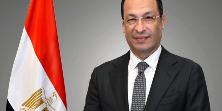 في زيارة تستغرق ثلاثة أيام…  وزير الإتصالات توجه إلى الهند صباح اليوم للمشاركة في فعاليات قمة (Ai)