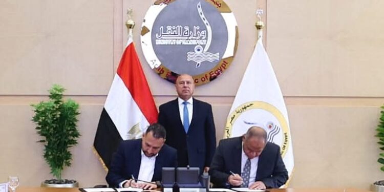 وزير النقل يشهد توقيع شراكة بين «سوبر جيت» و«بوسطة» لتوصيل الشحنات بين المحافظات في نفس اليوم