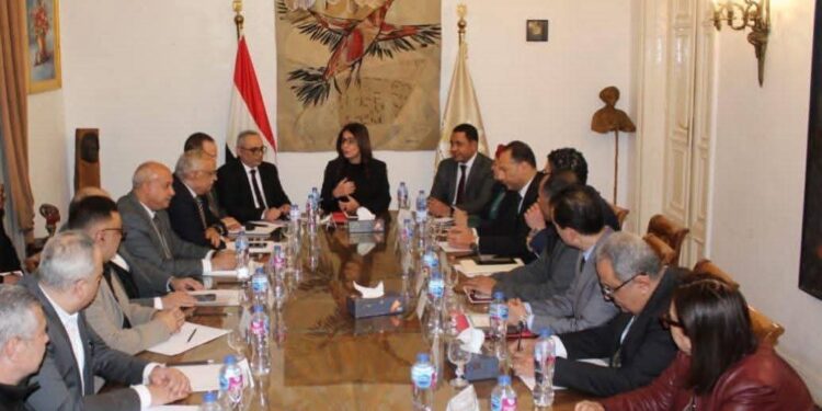 الدكتورة جيهان زكي تضع المواطن في صدارة أولويات المرحلة الجديدة وتؤكد الثقافة حائط صد لحماية الهوية