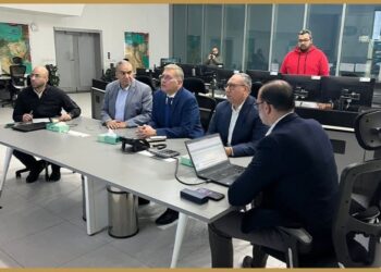 وزير البترول يتفقد مركز تحكم الشبكة القومية للغاز ويؤكد جاهزية كاملة لتأمين الإمدادات