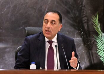 مدبولي يتابع صباح اليوم تداعيات التطورات الإقليمية ويؤكد توافر مخزون استراتيجي من السلع يكفي لأشهر