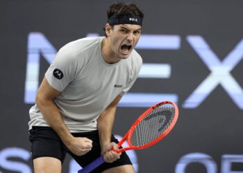 الأميركي تايلور.. إلي نصف نهائي بطولة دالاس للتنس