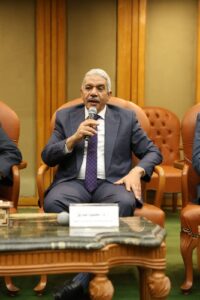 الدكتور محمود صديق