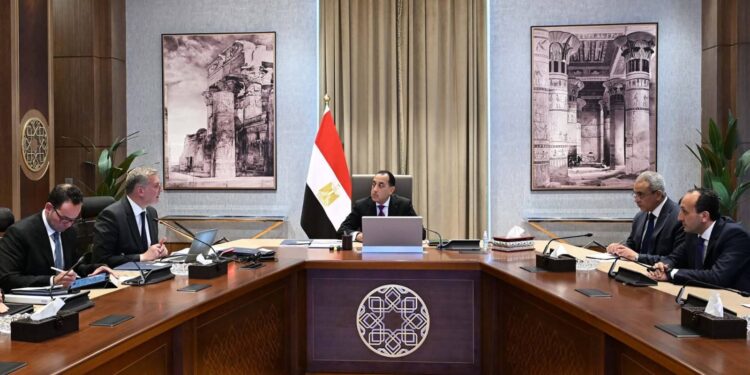 مجلس الوزراء يوافق على إنشاء كلية القرآن الكريم للقراءات وعلومها بجامعة الأزهر