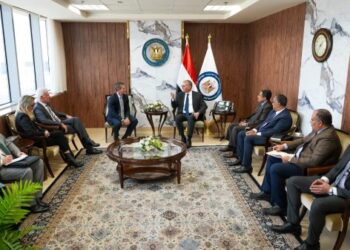 وزير البترول يبحث مع كابريكورن البريطانية تعزيز الاستثمارات في مصر