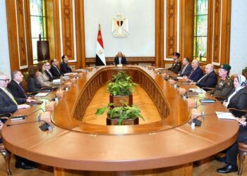 الرئيس السيسي يجتمع مع مجلس أمناء الأكاديمية الوطنية لتدريب وتأهيل الشباب