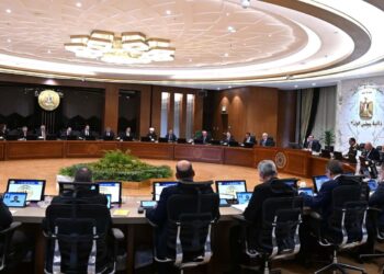 مجلس الوزراء ينعي “شيخ الإذاعيين” فهمي عمر رئيس الإذاعة المصرية الأسبق