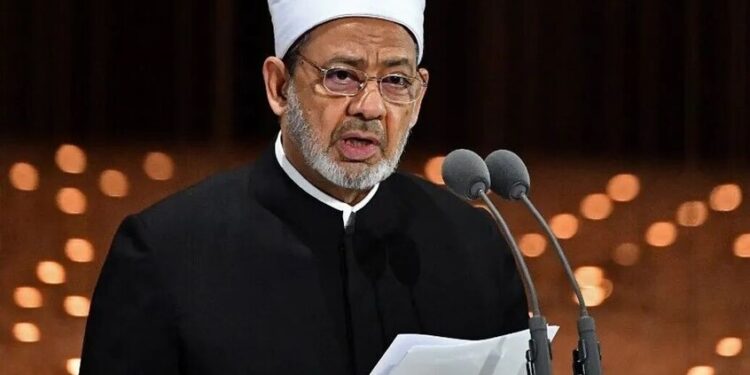 الأزهر يطالب بوقف الحرب في المنطقة فورا