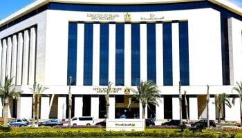 وزير الصناعة يصدر قراراً بتعديل ضوابط تأجير المصانع داخل المناطق الصناعية ومناطق المطور الصناعي لدعم المستثمرين