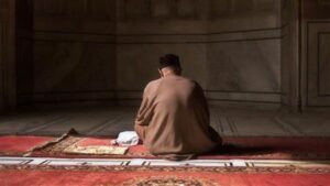 وزارة الأوقاف تعلن ضوابط الاعتكاف والتهجد في العشر الأواخر من رمضان