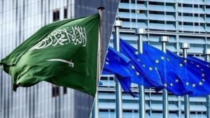 الدفاع السعودية تعلن إحباط 5 مسيرات قرب قاعدة الأمير سلطان الجوية