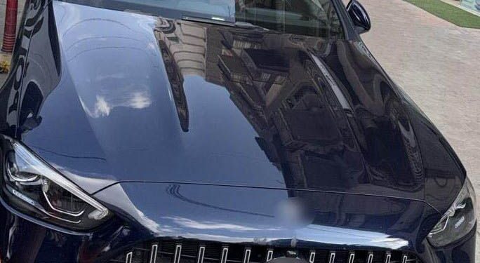 القبض على المتهم في واقعة التعدي بسيارة تحمل شعار مجلس النواب بمصر الجديدة