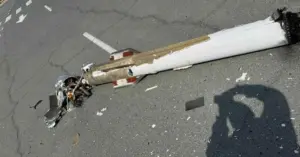 وزارة الدفاع الإماراتية: 21 مسيرة أصابت أهدافا مدنية اليوم