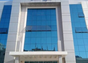 الصحة تعتمد 4 منشآت طبية متخصصة لتعزيز جودة الرعاية الصحية