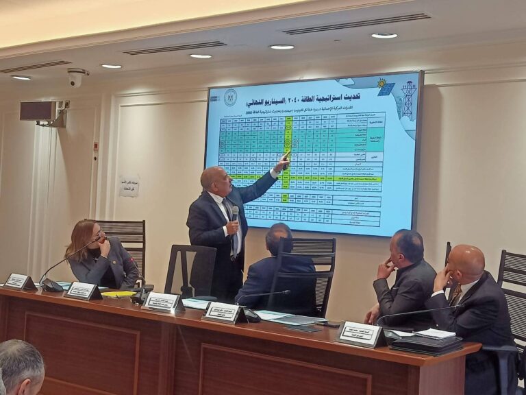 وزير الكهرباء يلتقي رئيس البرلمان ويطمئن النواب على منظومة الطاقة
