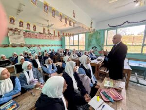 وزير التربية والتعليم يواصل جولته التفقدية في قنا لمتابعة العملية التعليمية