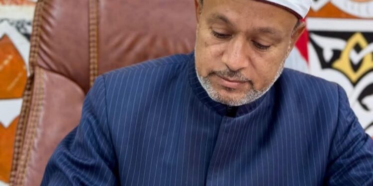 مدير أوقاف الإسماعيلية يعتمد 95 مسجدًا للتهجد و 62 مسجدًا للاعتكاف و108 ساحات لصلاة عيد الفطر