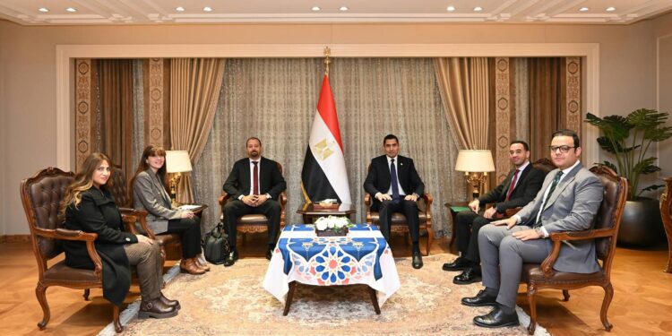 وزير الشباب والرياضة يستقبل وفد منظمة التعاون الاقتصادي والتنمية (OECD)