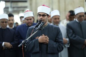 بتوجيهات الإمام الأكبر.. الأزهر يقدّم الطالب الكفيف عبد الله عمار لإمامة المصلين في التراويح بالجامع الأزهر