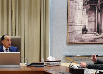 رئيس الوزراء يتابع تعظيم العائد من أصول الدولة ويبحث إطلاق صناديق استثمار جديدة