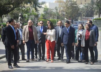 وزيرة الثقافة تتفقد دار الأوبرا المصرية وتوجه برفع كفاءة الخدمات وتحديث أنظمة التشغيل