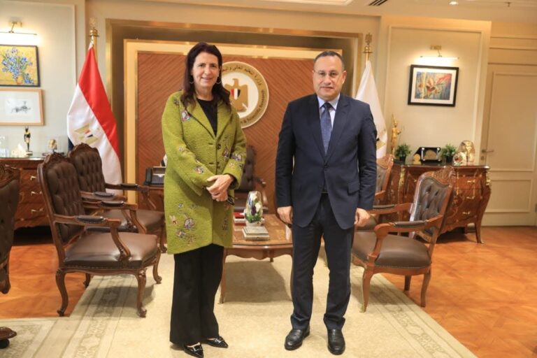 وزير التعليم العالي يبحث توسيع التعاون مع فولبرايت