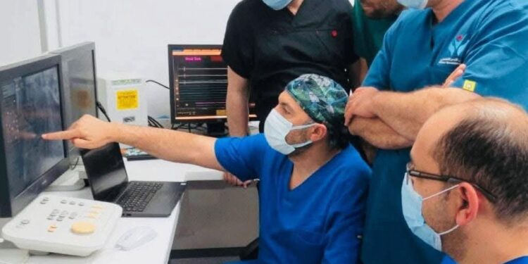 112 عملية TAVI بالقسطرة لمرضى القلب ضمن التأمين الصحي الشامل