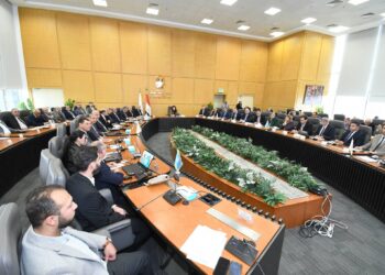 وزيرة الإسكان تشدد على الالتزام بالجداول الزمنية لمشروعات حياة كريمة