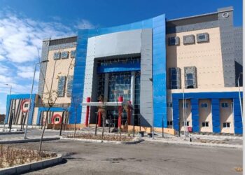 وزير الصحة يتلقى تقريراً حول نشاط المشروعات القومية والمرور الميداني على 29 مستشفى بمختلف المحافظات