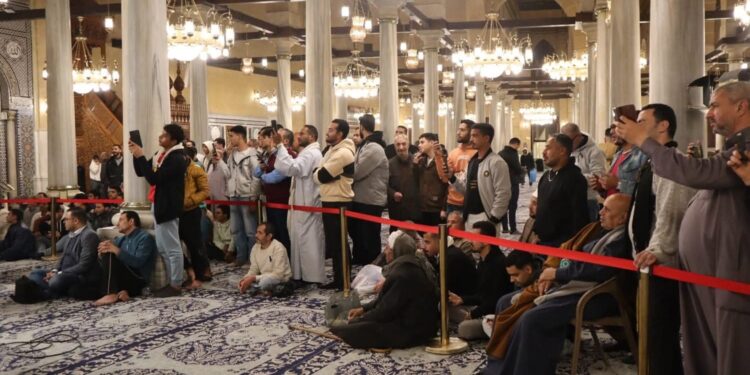 بحضور نخبة من علماء الأزهر والأوقاف والإفتاء: ختام فعاليات ملتقى الفكر الإسلامي بمسجد سيدنا الحسين