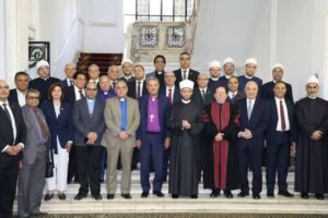 وزير الأوقاف يستقبل رئيس الطائفة الإنجيلية بالمجلس الأعلى للشئون الإسلامية للتهنئة بعيد الفطر المبارك