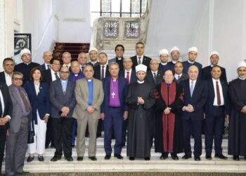 وزير الأوقاف يستقبل رئيس الطائفة الإنجيلية بالمجلس الأعلى للشئون الإسلامية للتهنئة بعيد الفطر المبارك