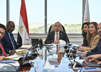 وزير الاستثمار والتجارة الخارجية يستعرض محاور تطوير البيئة في اجتماع مع ممثلي مؤسسة التمويل الدولية IFC