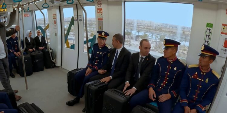 وزارة النقل تسهّل تنقل المواطنين وطلبة الأكاديمية العسكرية من العاصمة الجديدة خلال عيد الفطر