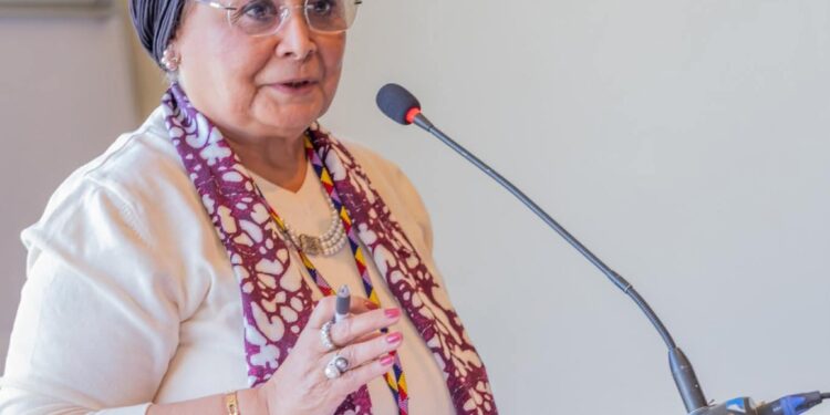 نائب وزير الصحة تعزز الشراكات الدولية لتطوير الخدمات وخفض وفيات الأمهات والأطفال