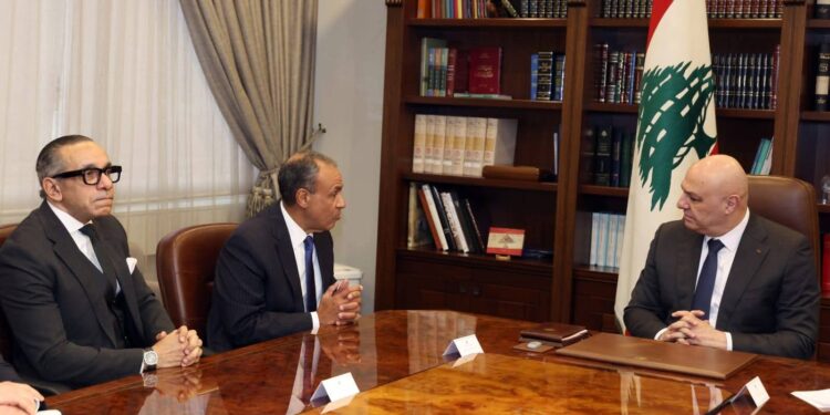 مصر تؤكد دعمها للبنان في ظل الأوضاع الراهنة خلال لقاء وزير الخارجية بالرئيس عون