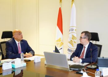 وزير التخطيط وجهاز تنمية المشروعات يناقشان تعزيز ريادة الأعمال وصمود الاقتصاد المصري