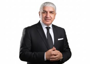 طلب مناقشة عامة بشأن ربط أعداد القبول بالكليات والمعاهد باحتياجات سوق العمل   