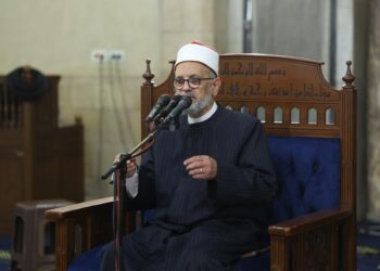درس التراويح بالجامع الأزهر: تقوى الله وإصلاح ذات البين سبيل نجاة الأمة من الفتن والفرقة
