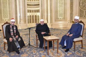 ملتقى الفكر الإسلامي يعقد حلقة “التجليات الإلهية في رمضان” بمسجد مصر الكبير
