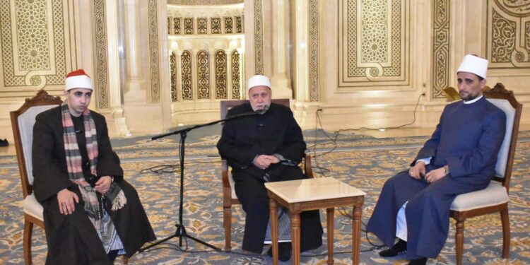ملتقى الفكر الإسلامي يعقد حلقة “التجليات الإلهية في رمضان” بمسجد مصر الكبير