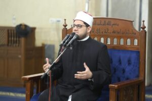 درس التراويح بالجامع الأزهر: رمضان مدرسةً إيمانية يتعلّم فيها المسلم معاني الإخلاص والتقوى