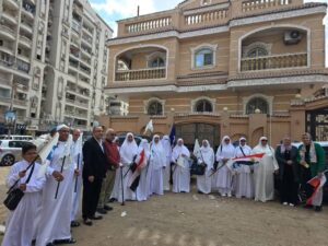 إفطار جماعي لأهالي السويس ضمن مبادرة «بركة رمضان».. ومنح رحلات عمرة للمختارين