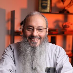 أيمن عبد الجليل: “الصحابة مكانوش يعرفوا أكتر من الألف” والعشماوي يرد عليه