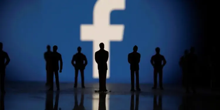 أشياء لا يجب نشرها على فيسبوك حفاظًا على خصوصيتك