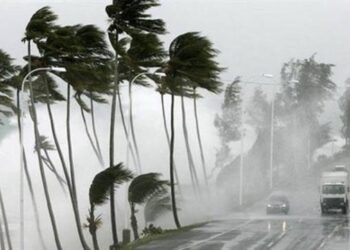 طقس متقلب يضرب مصر: أمطار ورياح قوية وتحذيرات من اضطراب الأجواء